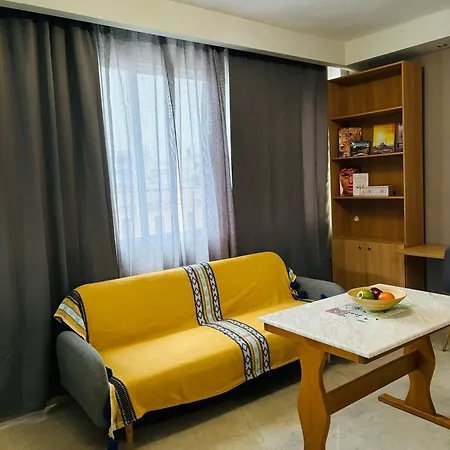 Downtown Comfy Studio K * Serres
